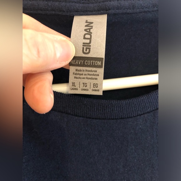 Gildan Cleveland Indians Chief Wahoo Women’s T-Shirt - Picture 5 of 6